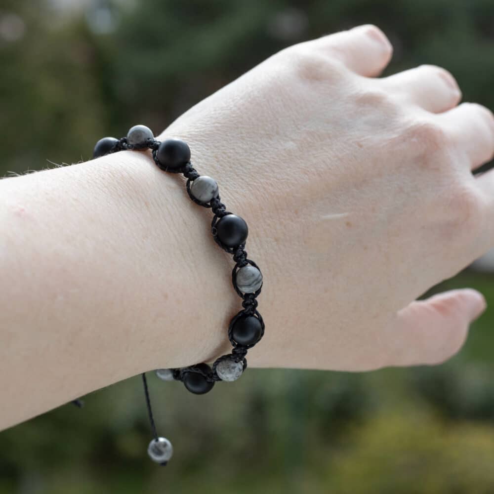 shamballa náramok s ónyxom a šedým jaspisom